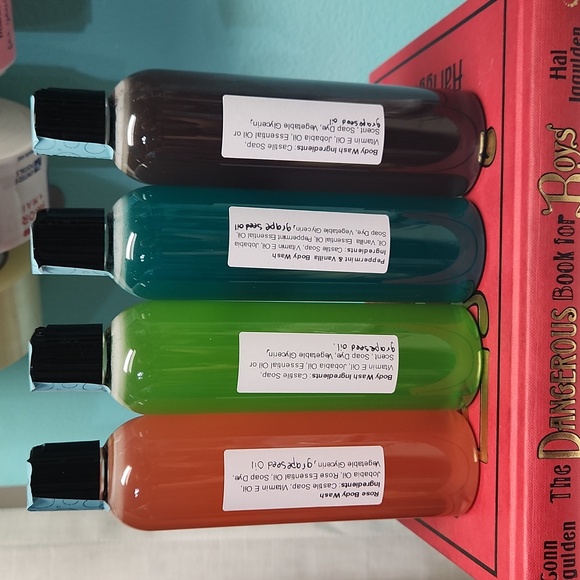 MADE TO ORDER! Hand Crafted Body Wash 8oz Free Loofah Sold Separately - Picture 4 of 7